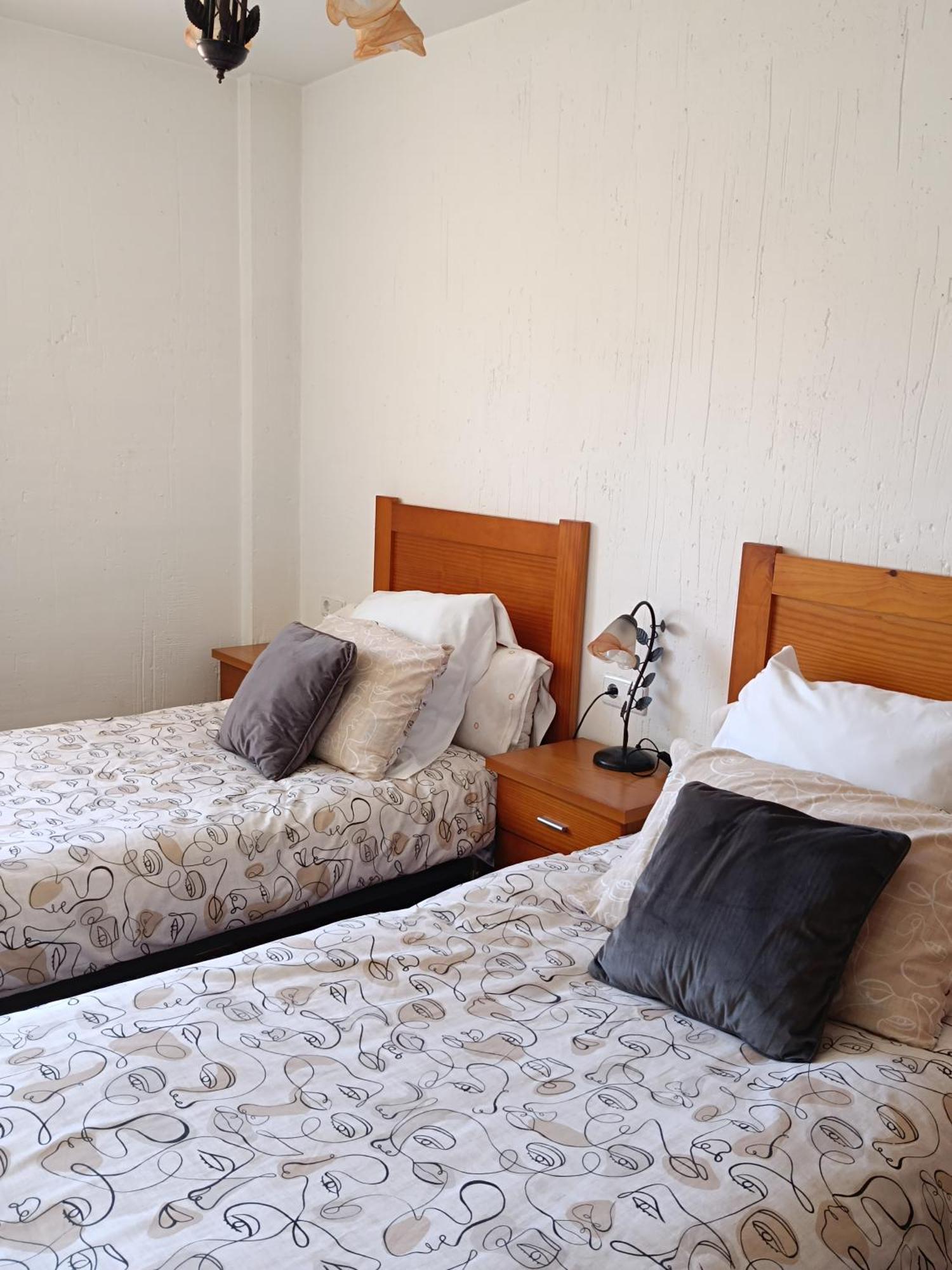 Apartamentos La Sierra Villalba de la Sierra Bagian luar foto